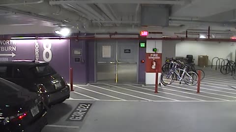 6086RHOBG3G308ALobbyEntrance_2021-01-06_22h20min03s010ms.mp4