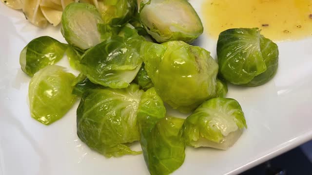 Brussels Sprouts In Parchment