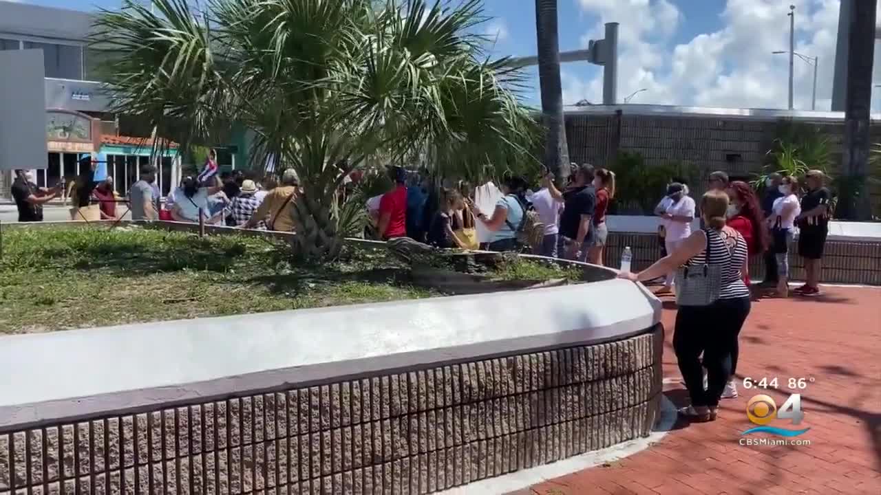 Group Of Cuban Resident Living In US Gather To Demand Reopening Of American Embassy In Havana