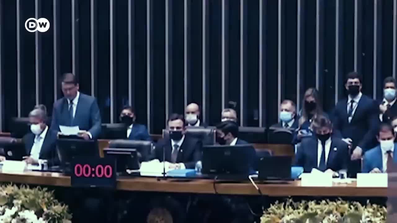 Bolsonaro pode ser preso ao deixar a Presidência?