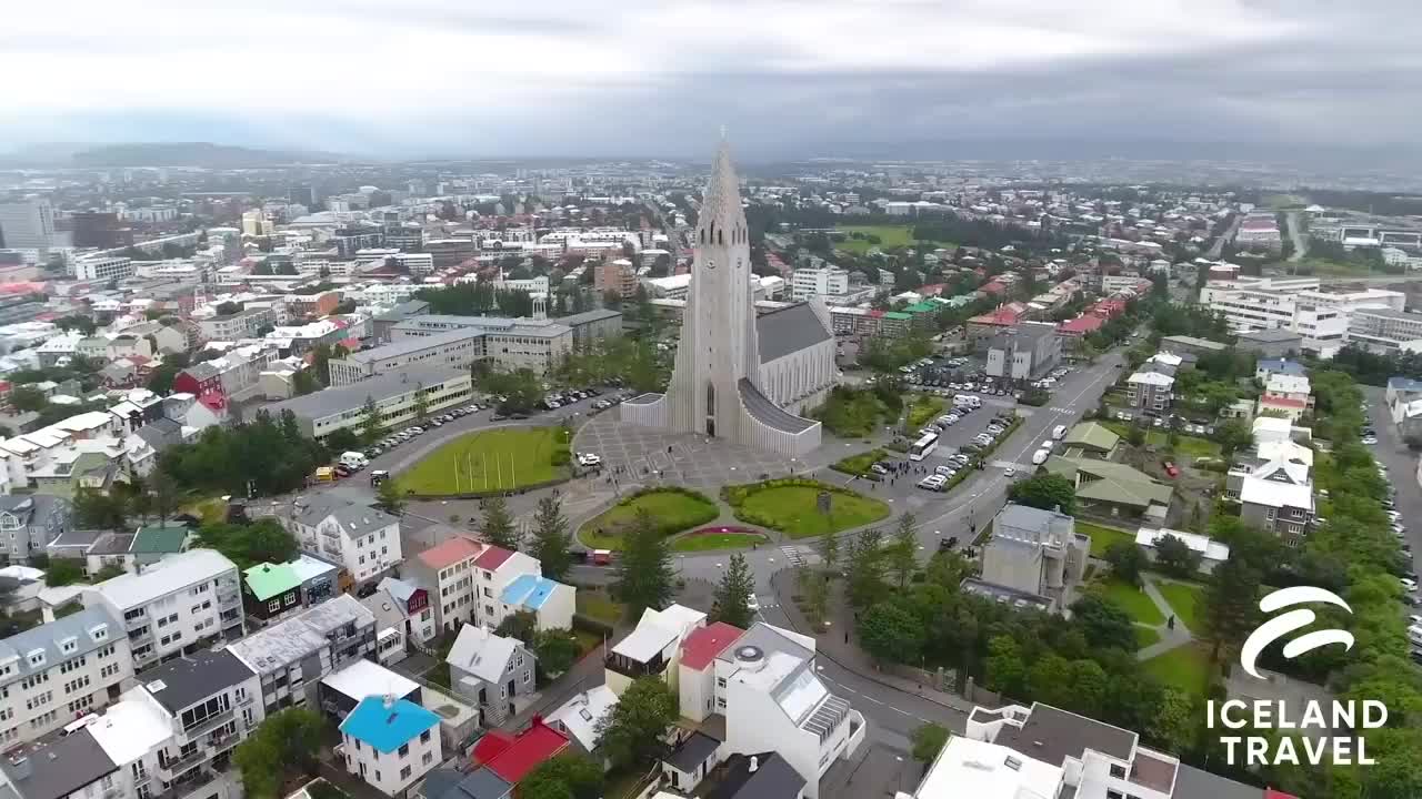 Iceland Travel - Be our guest!