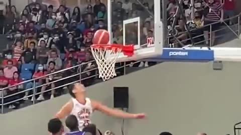 LA Tenorio Pinaluhod si Jeron Teng! _ Japeth lumipad! Malonzo mangpoposterized nanaman!