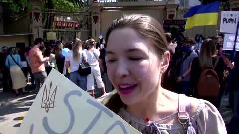 Ukrainians in Latin America protest Russia's invasion