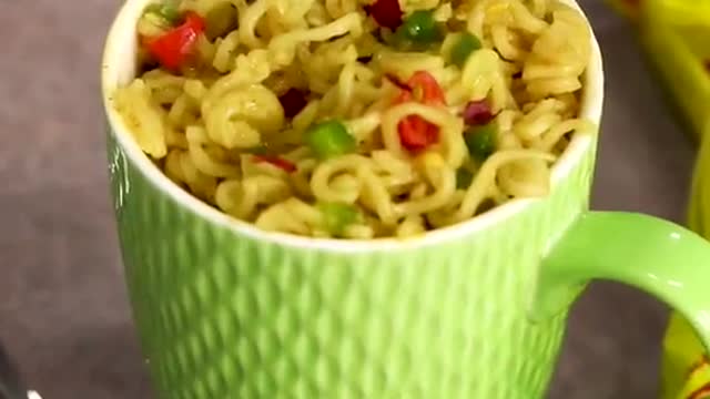 Garlic Pepper Maggi in 3 Minute