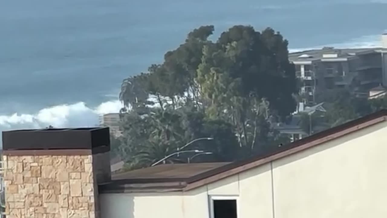 WATCH: Big waves batter Southern California coast for a 3rd day