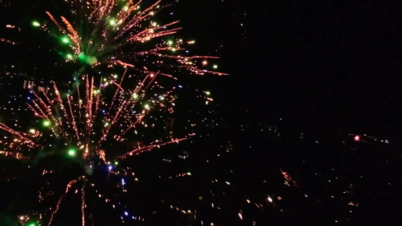 Insane Dancing inside Fireworks with the DJI Avata