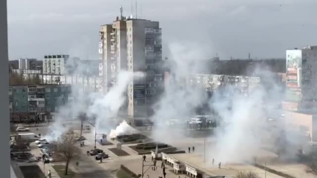 Energodar crazy afternoon (Ukraine) stun grenades and shooting in the air