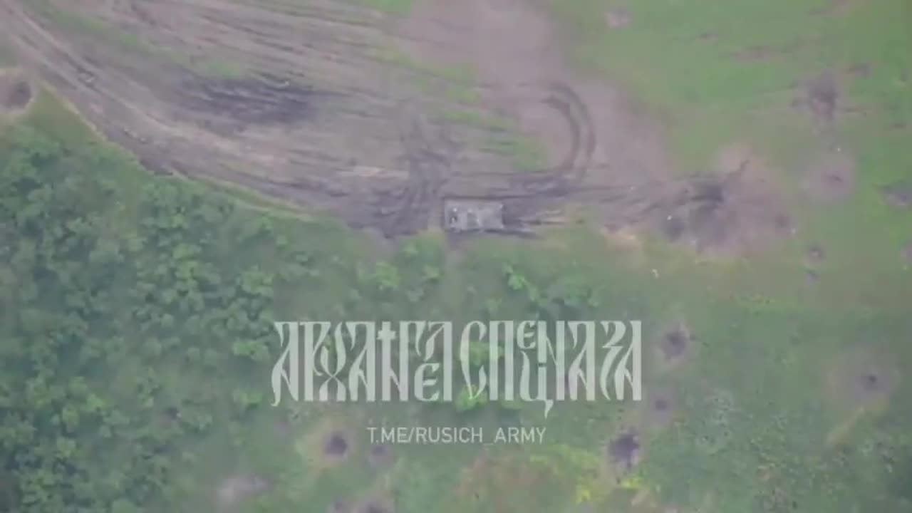 The Leopard 2A6 taken out.