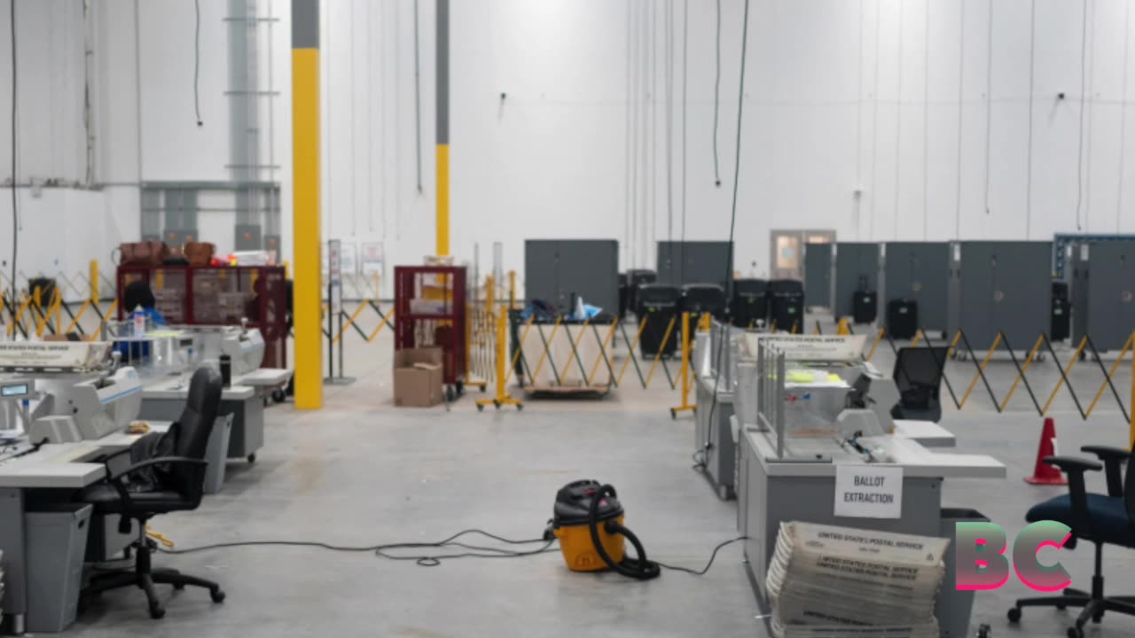 Bomb threats against Atlanta-area polling places were from Russia, secretary of state says