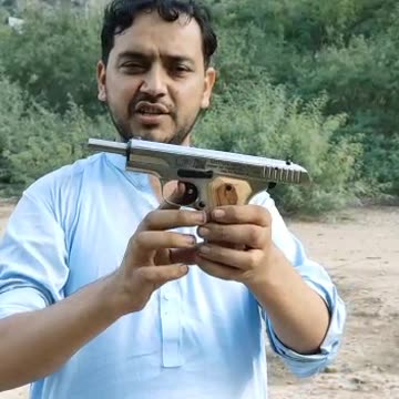 Desert Scorpion 🦂 pistol