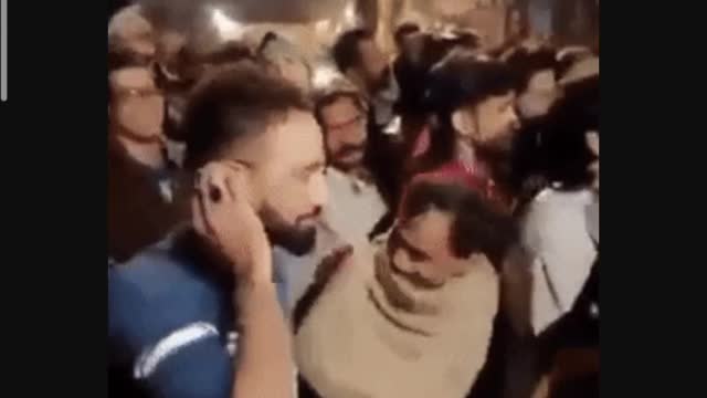 funny arab🤣