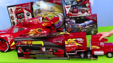 Toys from cars 3 with Speaking Lightening McQueen