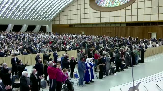 Pope: Ukraine threat causes 'great pain in my heart'