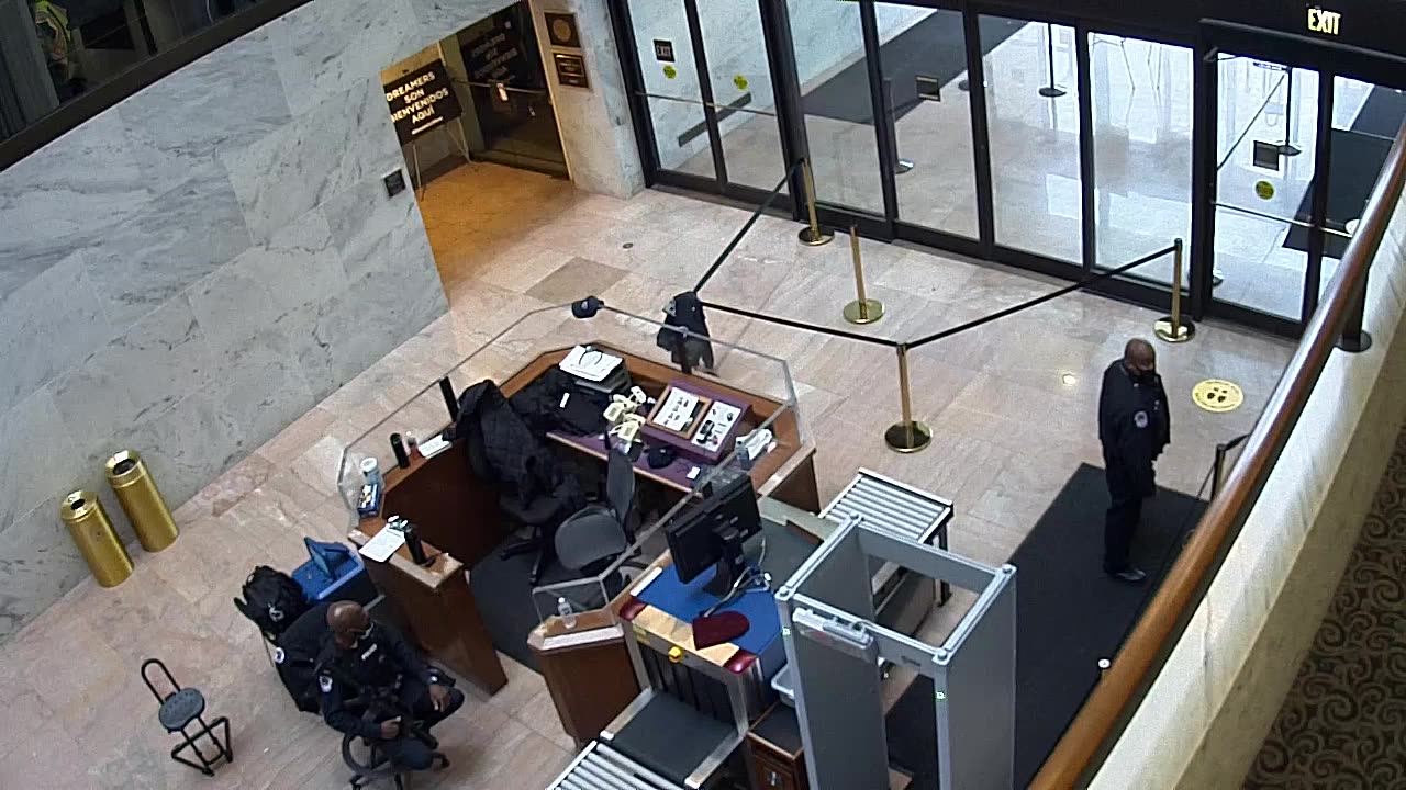 1451HSOB02ConAveDoor_2021-01-06_15h53min21s107ms.mp4