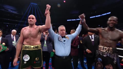 Referee controversial decision against Wilder knockout