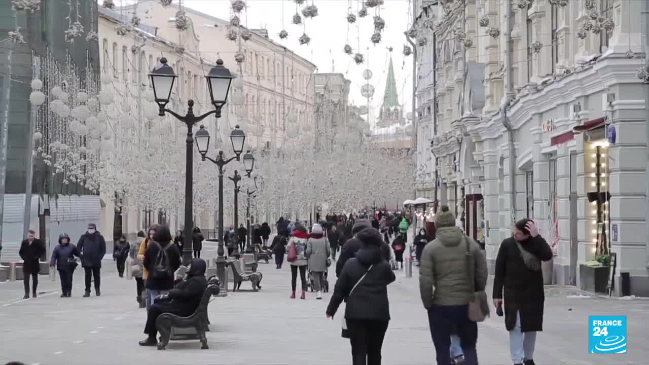 How do Russias feel about a war?