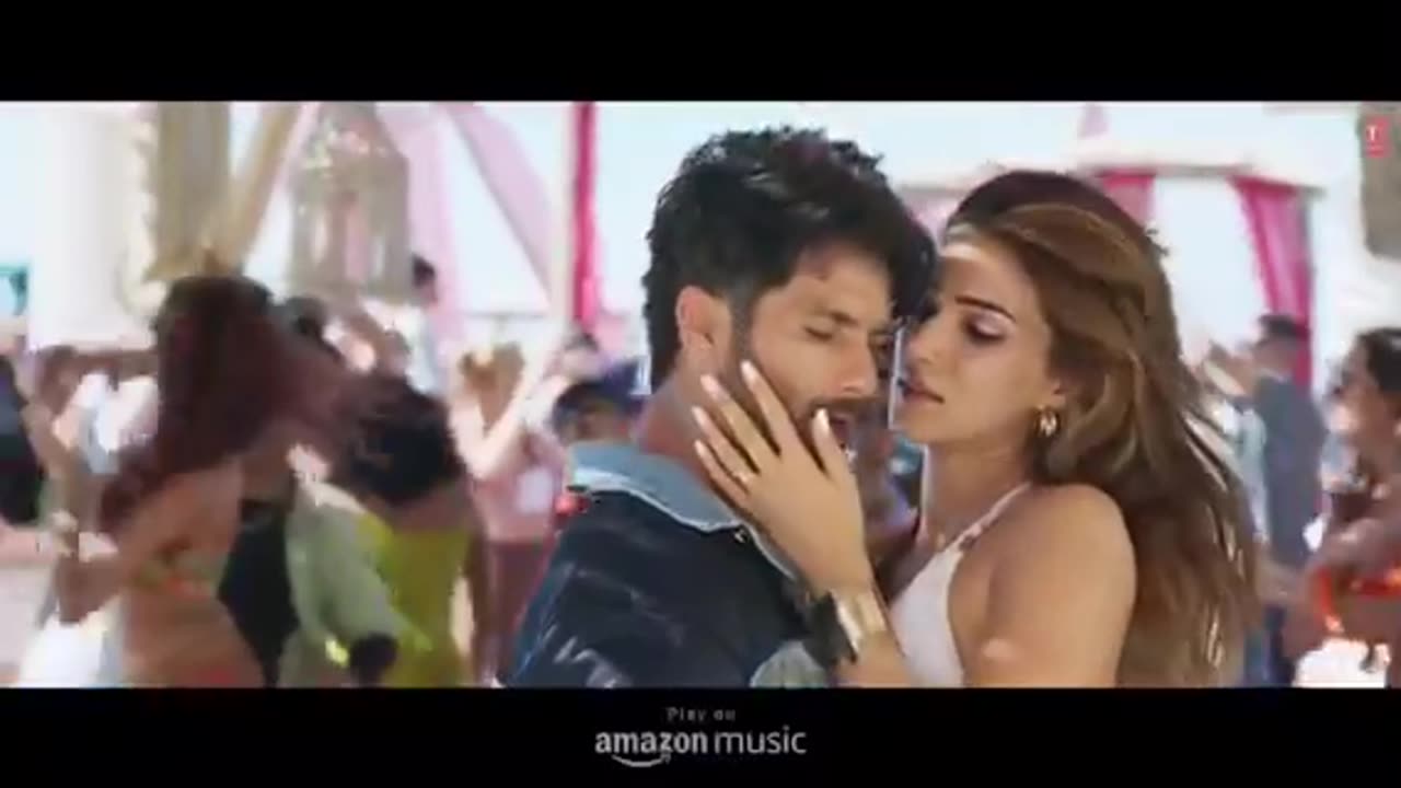 Akhiyaan Gulaab (Song): Shahid Kapoor, Kriti Sanon | Mitraz | Teri Baaton Mein Aisa Uljha Jiya