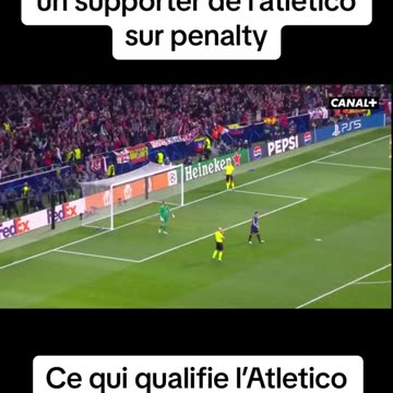 Coup dur piur celui qui a du recevoir la balle