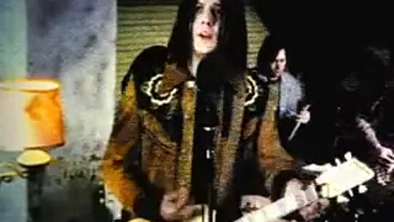 The Raconteurs - Steady, As She Goes