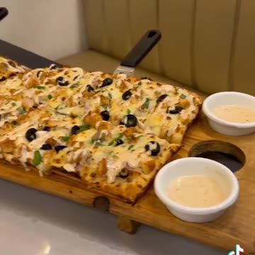 Long pizza deal very tasty ..