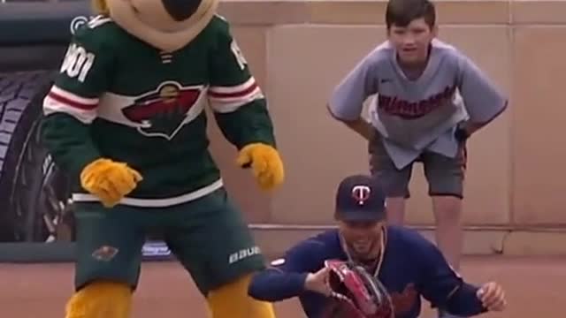 One of the best first pitches you’ll ever see