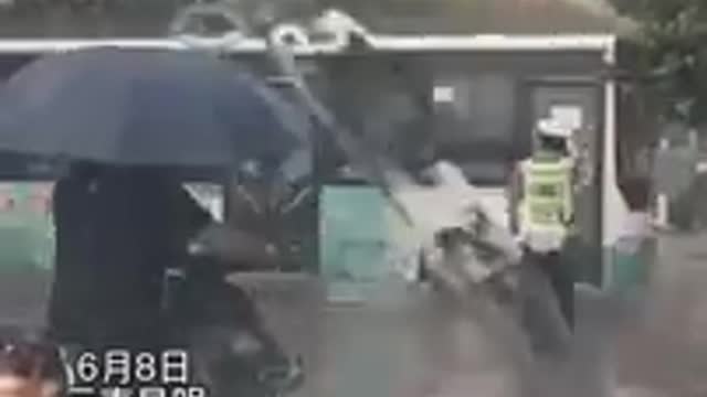 Polisi yang sangat di hormati dan polisi mampu melindungi Negera #shorts #polisi #polri