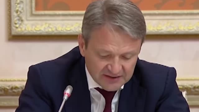 HILARIOUS: Putin Laughs At His Minister For Suggesting To Export Pork To Muslim Countries