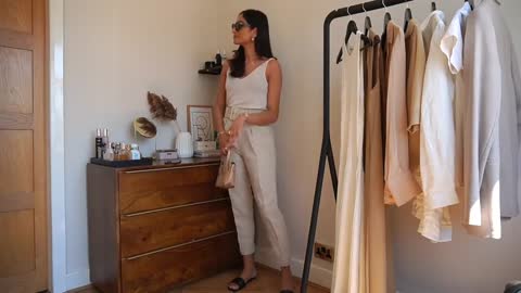 HOW TO STYLE NEUTRAL COLOURS - SUMMER LOOKBOOK