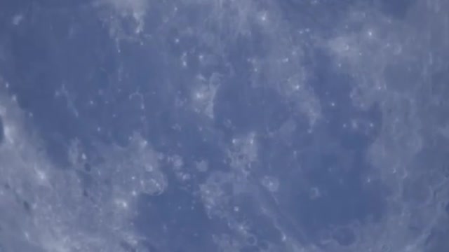 How to zoom to a planet from mobile phone