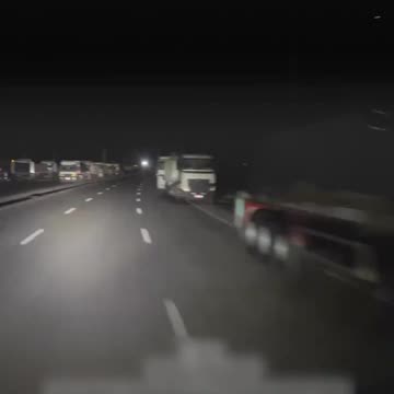 ►🚨▶◾️🇮🇱⚔️🇵🇸 Hundreds of Trucks Stuck Egypt-Rafah Entry.. only 8 trucks entered Today