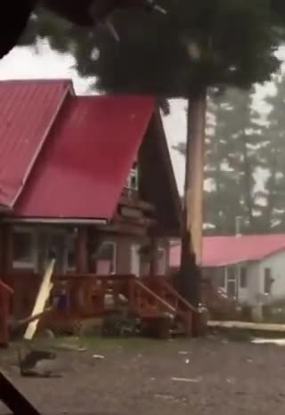Terrifying lightning strike