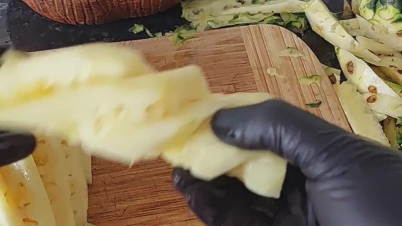 Ultimate Pineapple Hacks: Pineapple Cutting Skills : Favorite