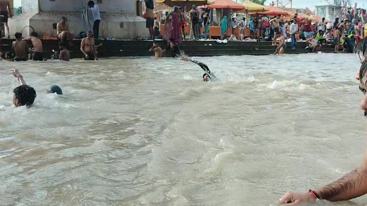Diving in the ganga