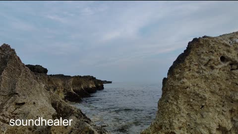 Waves hitting Rocks sound effect , calm your mind
