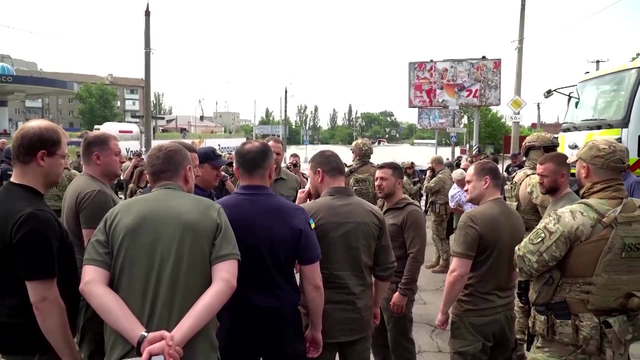 Zelenskiy visits flooded area after dam collapse