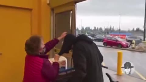 Granny Stops Walmart Thief [Not All heroes Wear Capes]