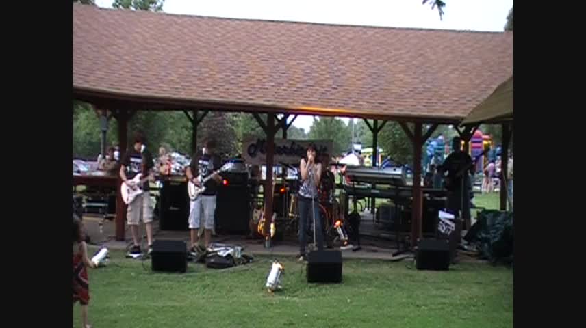 2010.07.04 Motorbiscuit Galva 4th of July