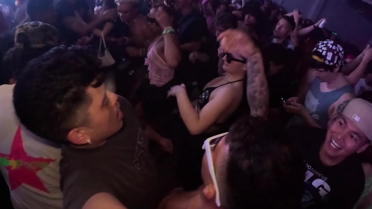 Wild For The Night: Lick N Dip