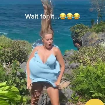 Face to sea wind woman