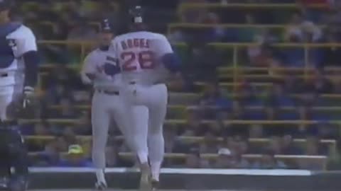 April 17, 1990 - Ron Kittle Roofshot Helps White Sox Win