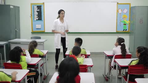 Tempo de Aprender _ Curso _ Módulo 2 _ 07 _ Aprendendo a ouvir_ Isolamento de sons