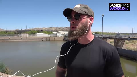 Owen Shroyer Walks Freely Through Border Fence To Demonstrate Collapse