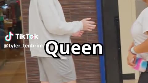 BLACK QUEEN PRANK!