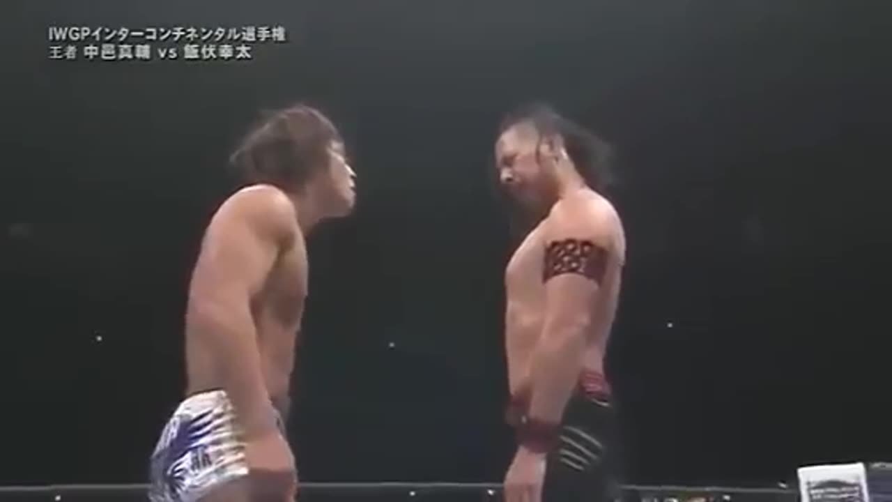 (2015.01.04) Shinsuke Nakamura vs Kota Ibushi - Pro Wrestling