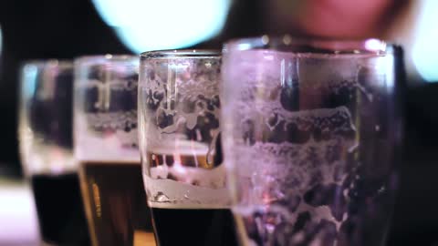 Half of the cloth, two two sake, three lucky, four seasons have you.