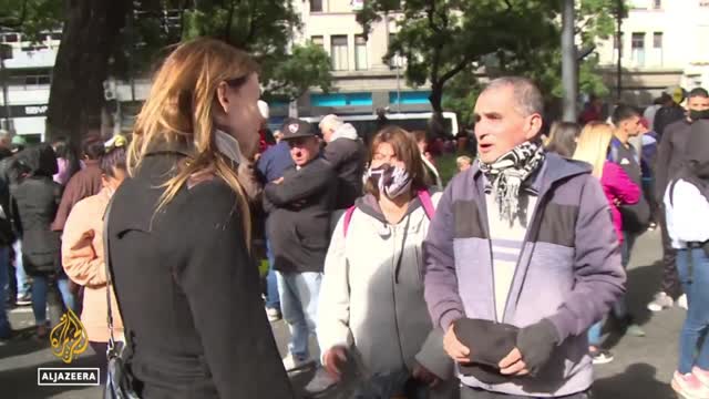 Argentina protesters paralyse capital as inflation soars