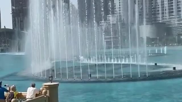 #burjkhalifa #fountain #tiktokdubai #tiktokuae #tiktokarab