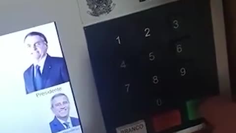 This voting machine in Brazil won’t allow votes to be cast for Bolsanoro.