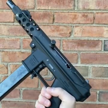 Beretta pistol 9mm wow rumble #rumble shorts #treating