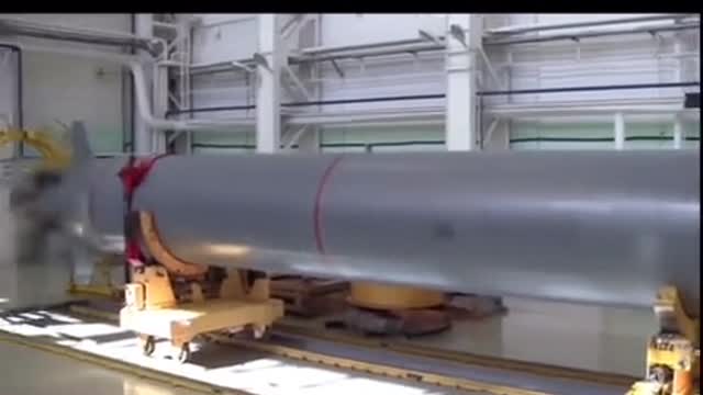 Russia nuclear submarine. is it powerful then the us submarine?M Answer
